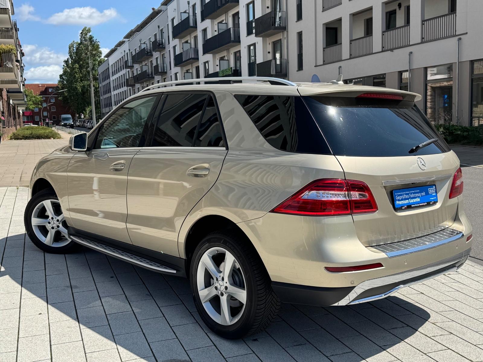 Mercedes-Benz ML 350 CDI BlueTec *AHK*RÜCKFAHRK*ELEKTRSITZ*