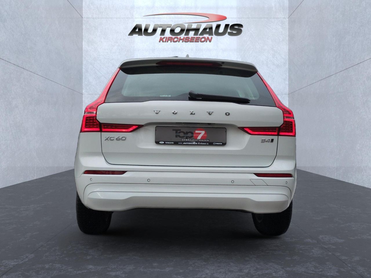 Volvo XC60 B4 (Diesel) Momentum Pro AWD Automatik Navi foto 8