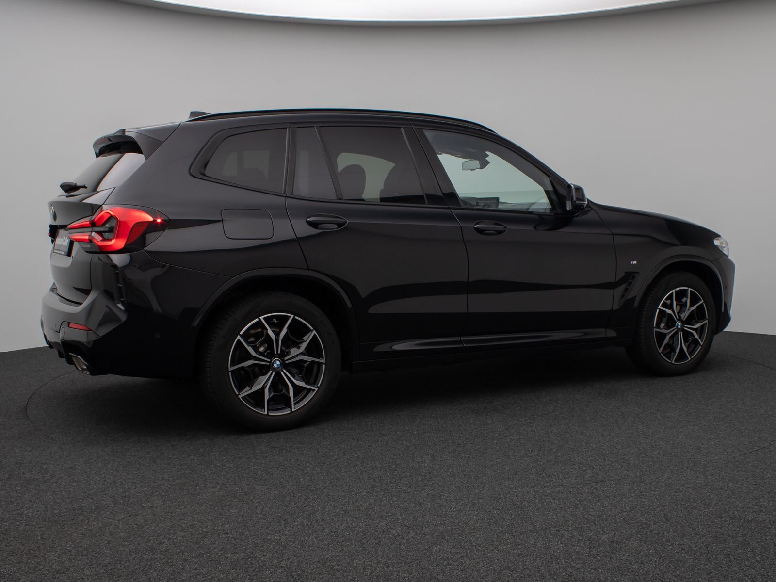 Fahrzeugabbildung BMW X3 xD20i M Sport 360° Laser DAB DispKey Panorama