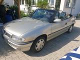 Opel Astra F Cabrio Bertone - Opel Astra: Cabrio, F Bertone