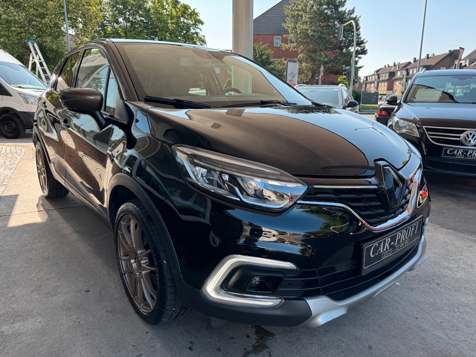 Fahrzeugabbildung Renault Captur Crossborder Navi/Kamera/Panorama/Leder