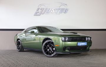 Dodge Challenger - 1
