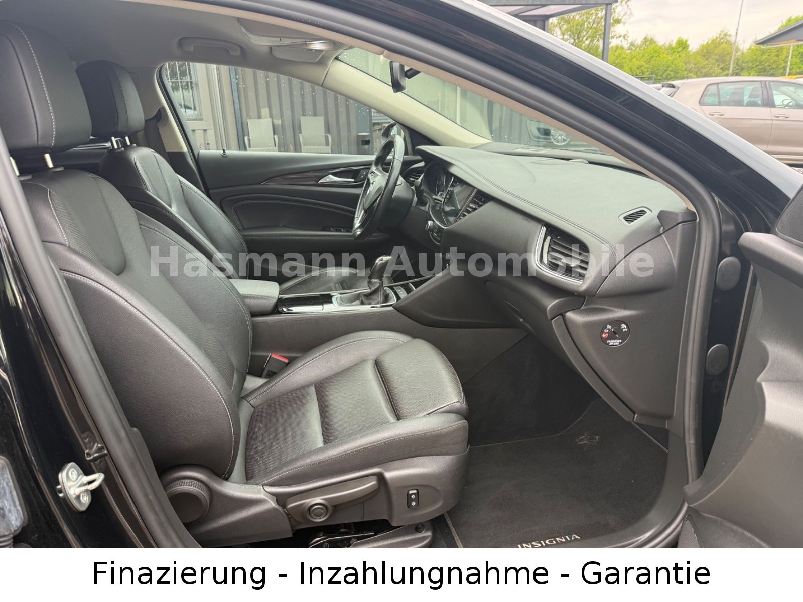 Insignia B Sports Tourer Innovation*LEDER*NAVI*