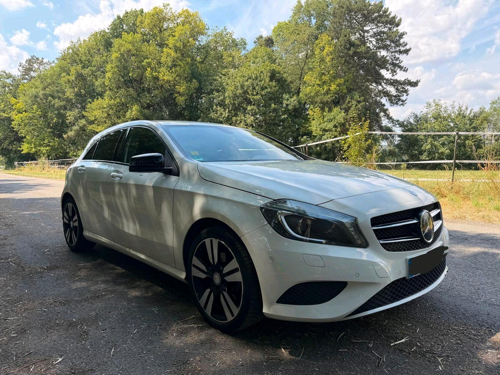 Mercedes-Benz A 180