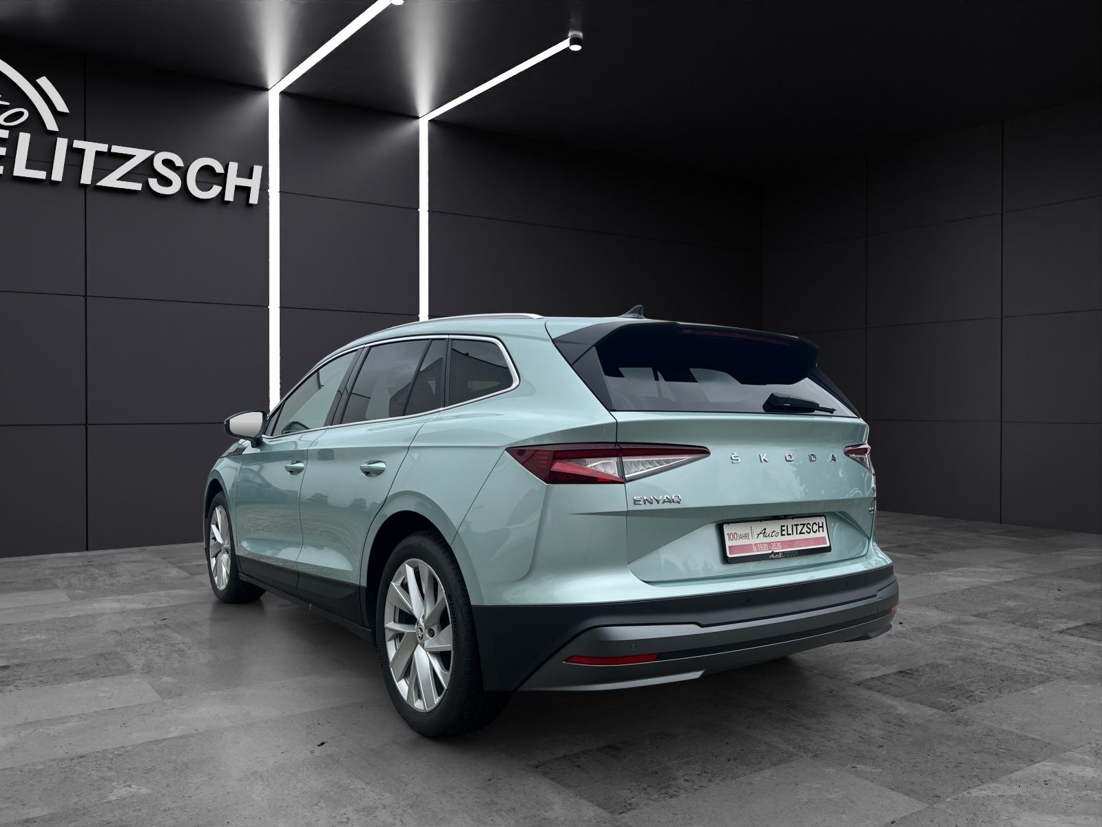 Fahrzeugabbildung SKODA Enyaq 60 Lodge Matrix Navi Wäpu ACC RFK SH 20"
