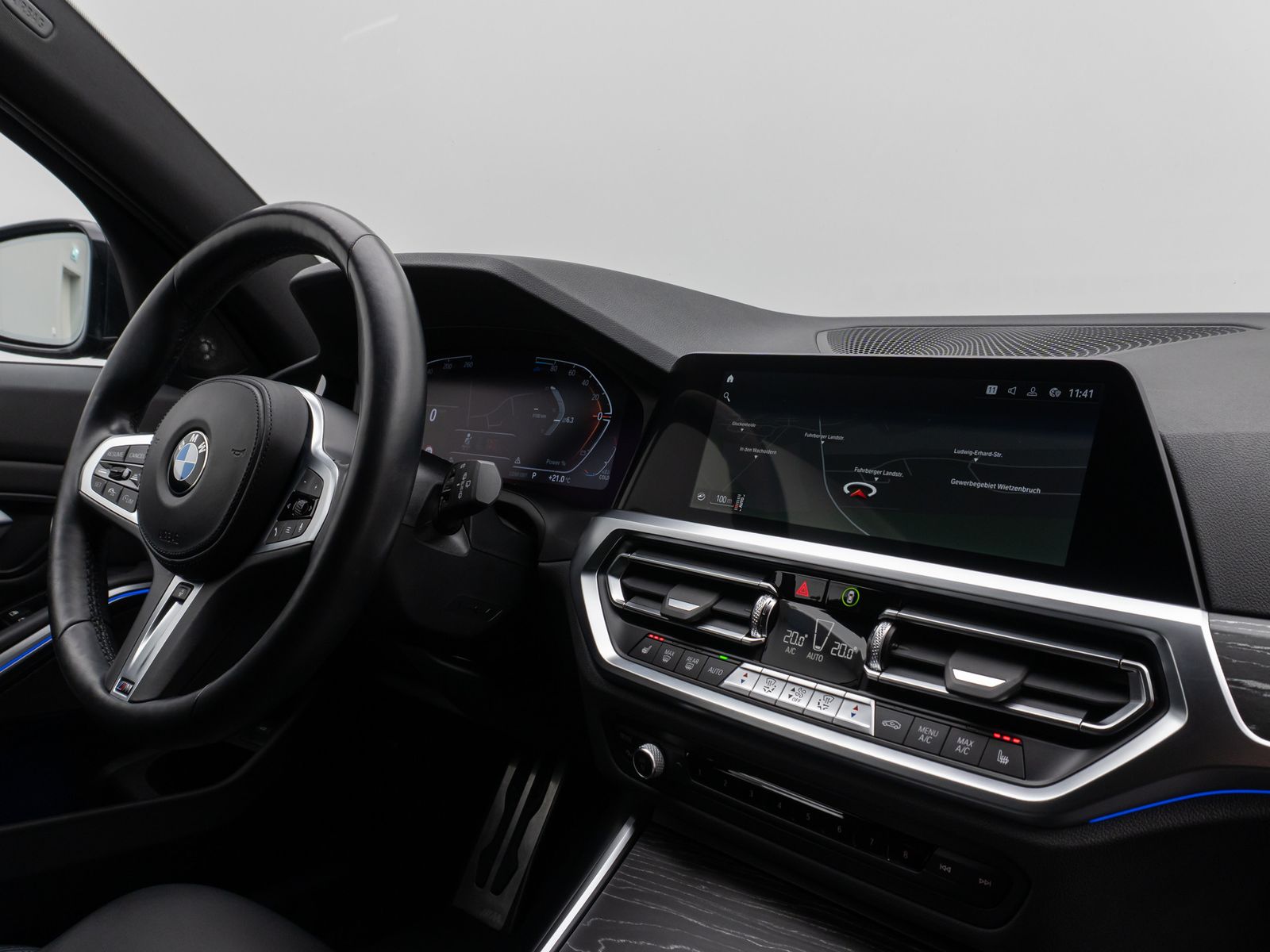 Fahrzeugabbildung BMW 320d  M Sport Laser Kamera DAB H/K Komfort Alarm