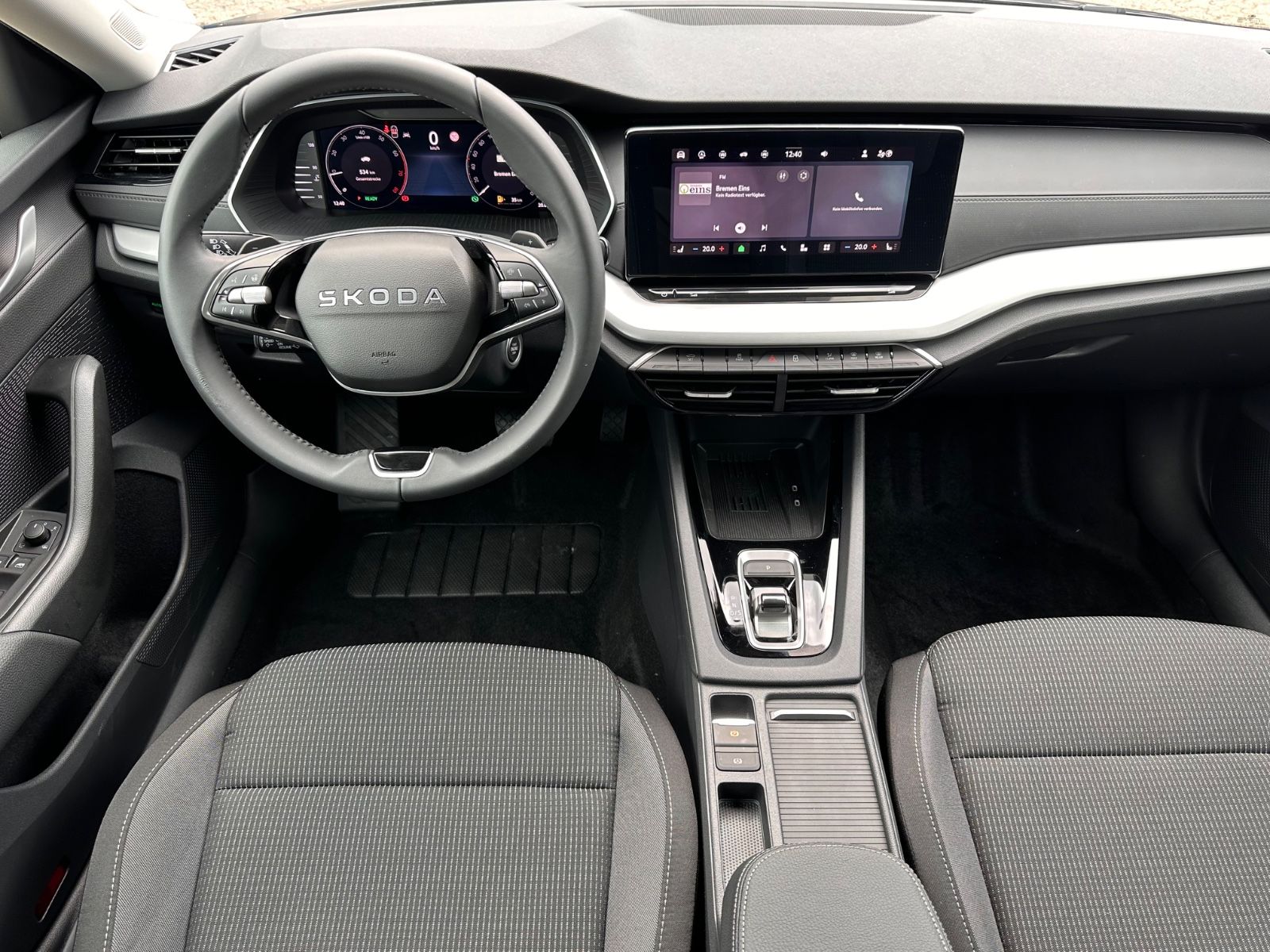 Fahrzeugabbildung SKODA Octavia Combi 1.5 TSI Selection DSG LED/ACC/APP