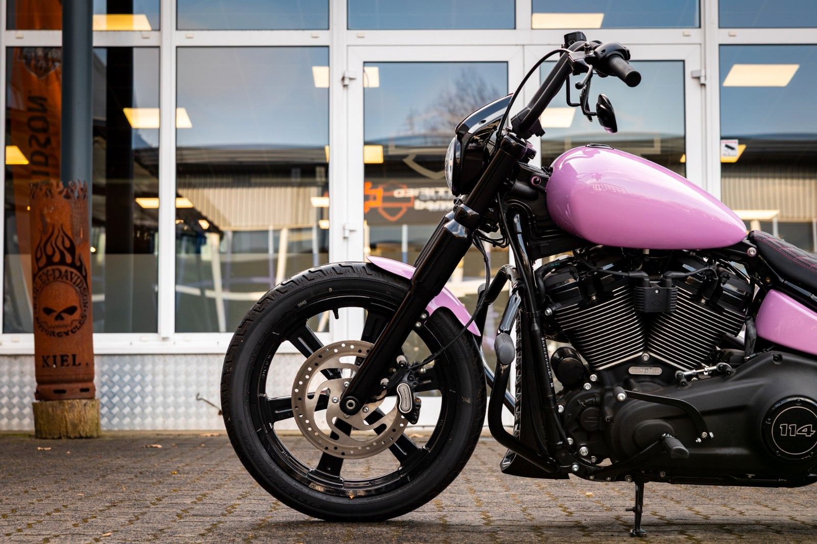 Fahrzeugabbildung Harley-Davidson Softail FXBBS Street Bob - ZARD- KURZES HECK -