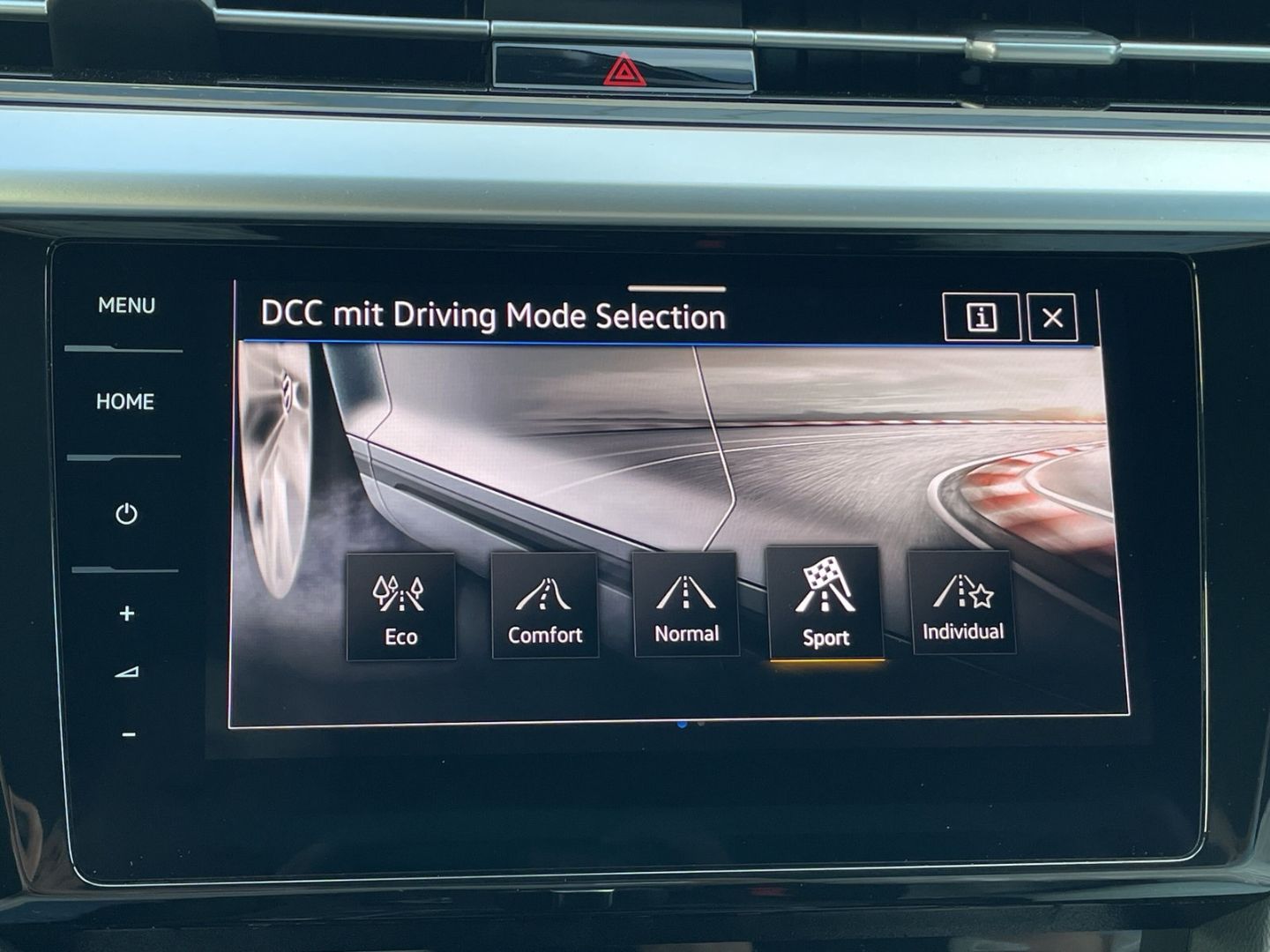 Arteon 2.0 TSI DSG R-Line AHK/DCC/Kamera/Keyless