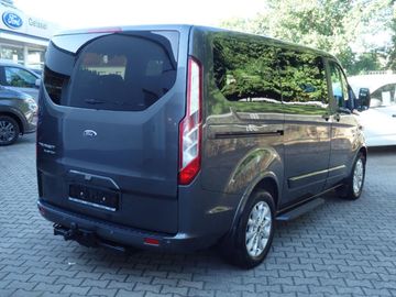 Ford Tourneo Custom - 9