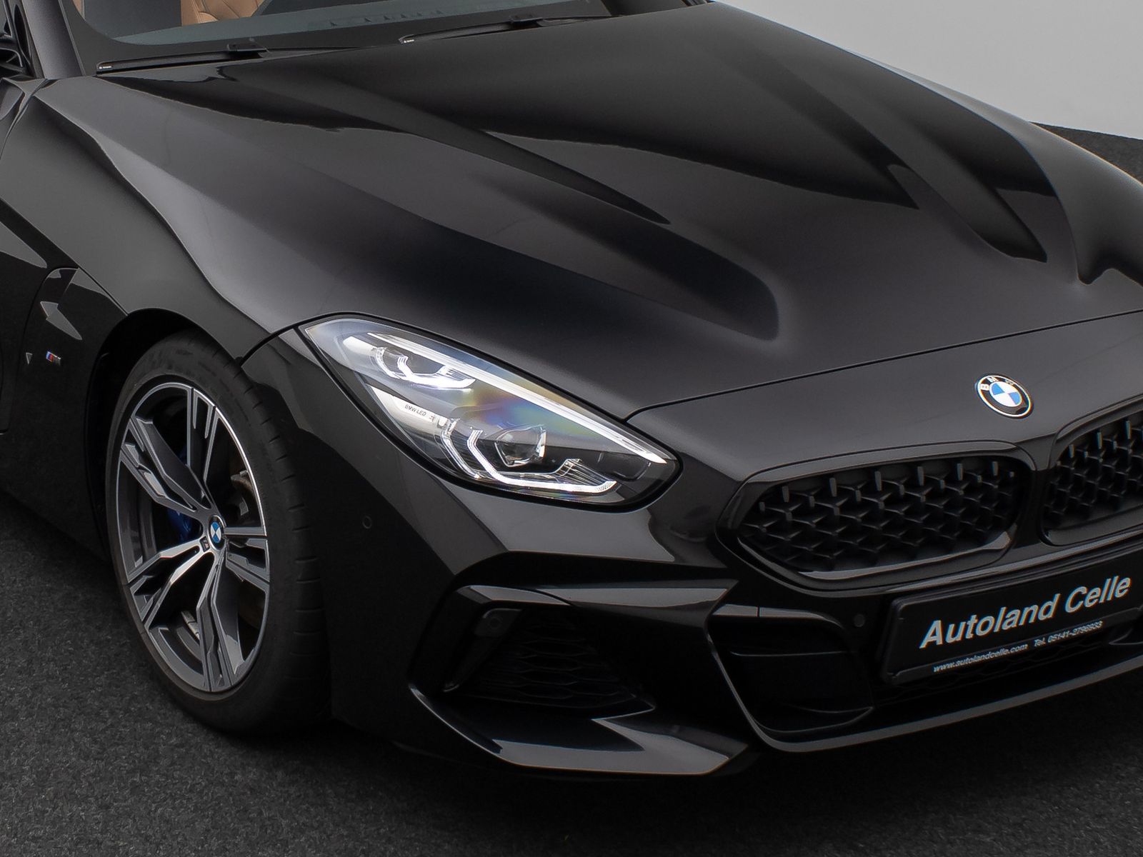 Fahrzeugabbildung BMW Z4 M40i Kamera HUD DAB H/K Lenkrhz Komfort Alarm