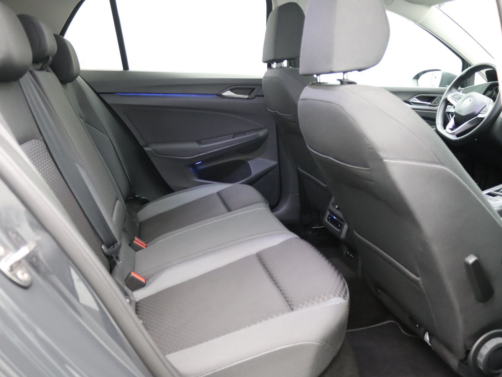 Volkswagen Golf - Bild 10