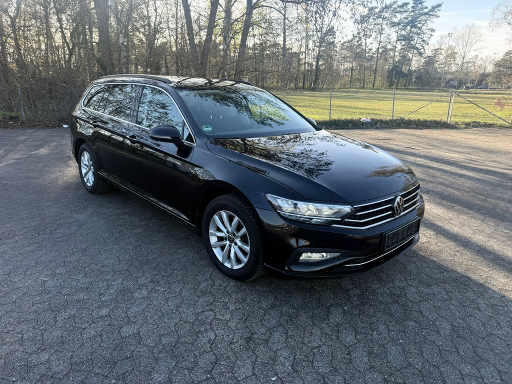 Image of Volkswagen Passat Variant