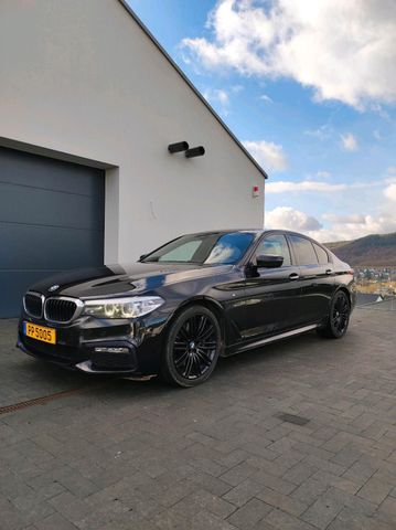 BMW 530i 1.Hand - MwSt ausweisbar Preis Ne...