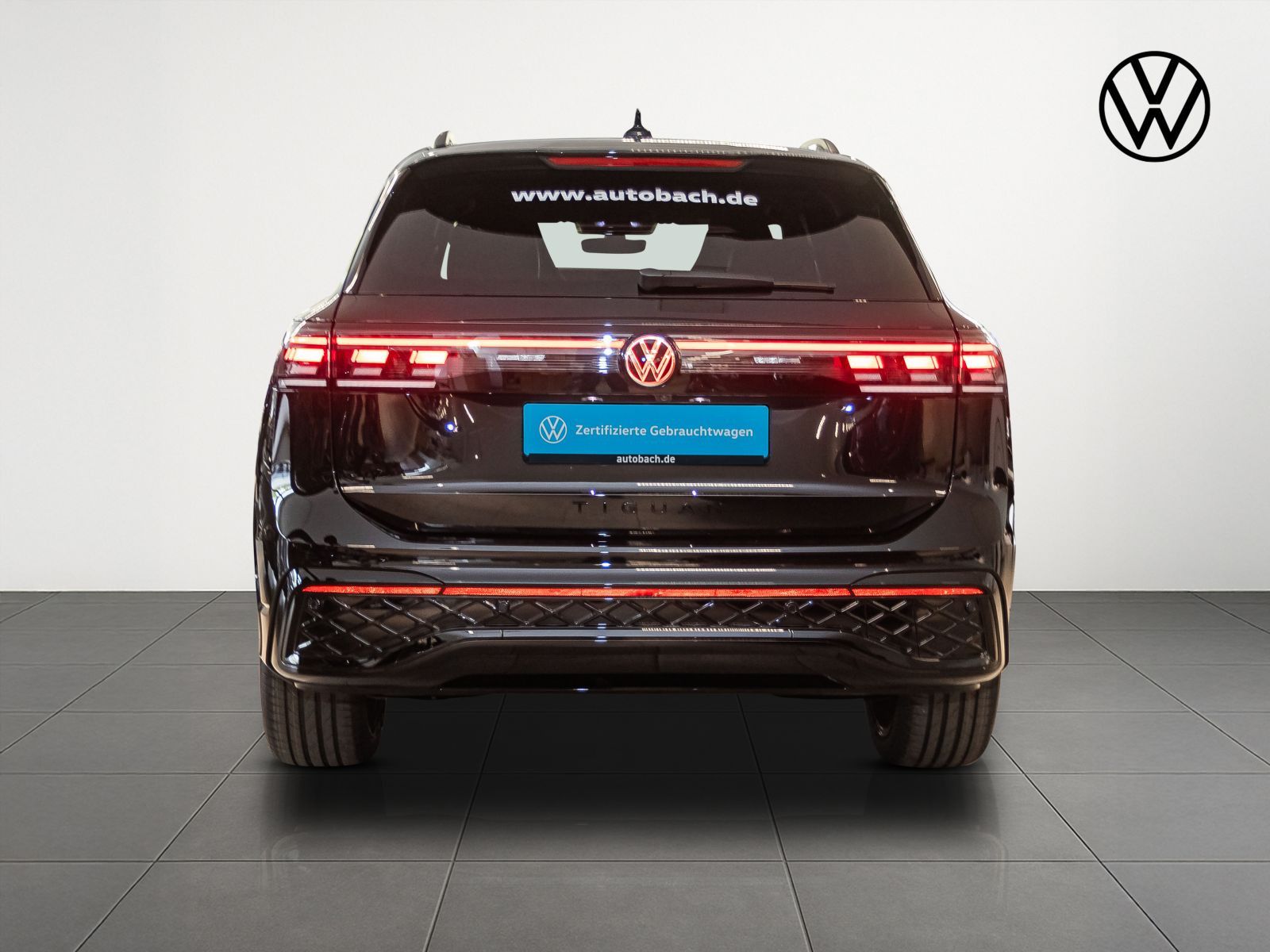 Volkswagen Tiguan 2.0 TDI DSG R-Line Black Style Panoramad foto 5