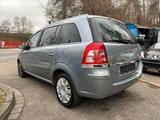Opel Zafira B Navi*TÜV NEU*2.HAND*KLIMA* - Opel Zafira mit 5 Türen