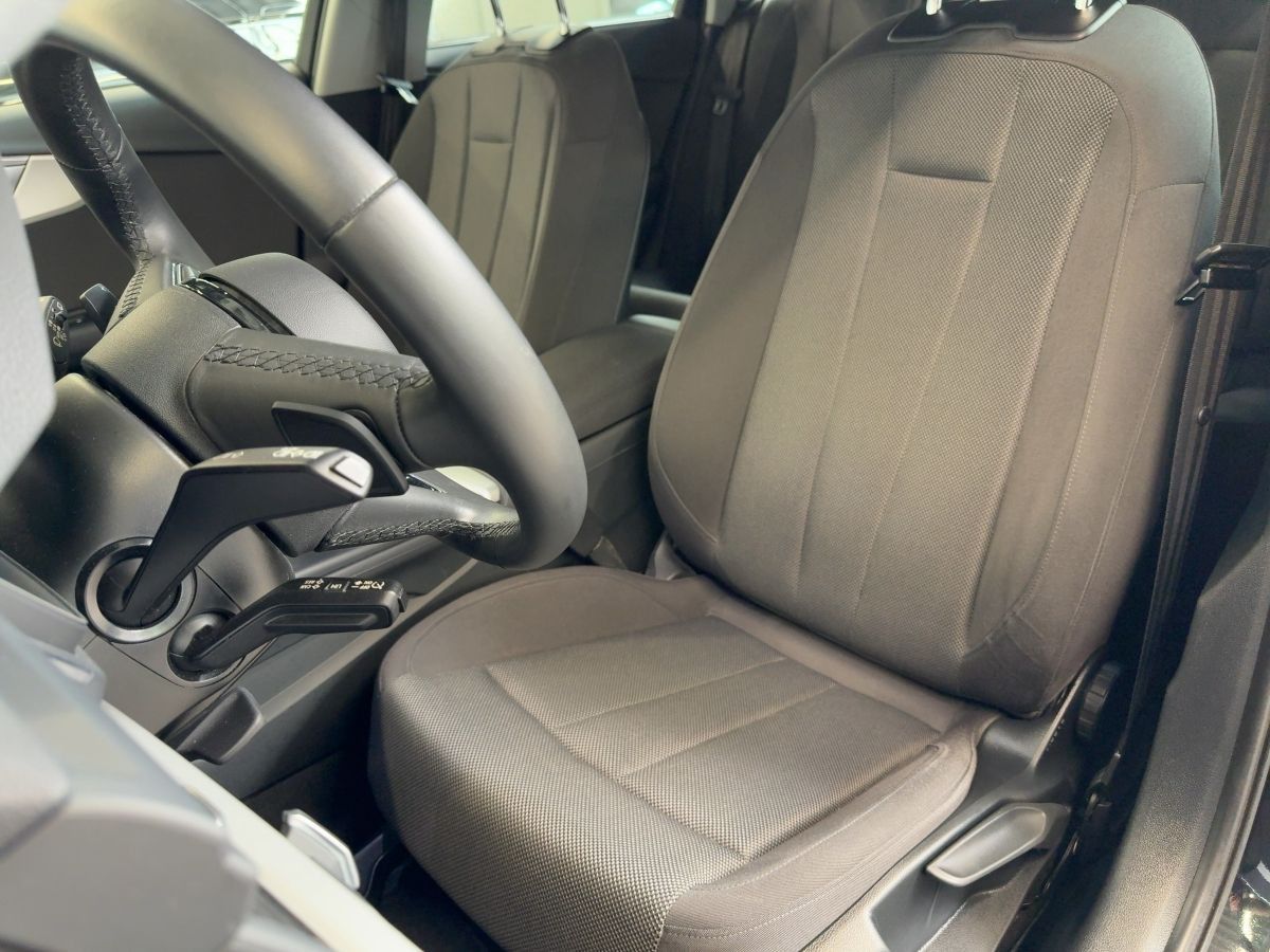 Audi A4 - Bild 18