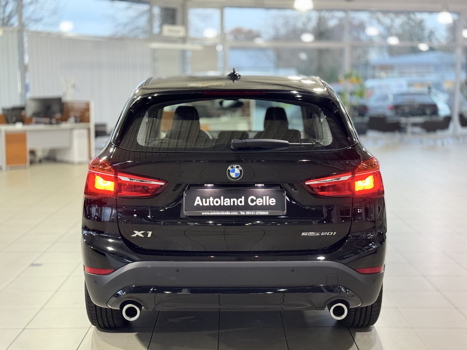 Fahrzeugabbildung BMW X1 sD20i DAB Parkassistent Geschwindigkeitsreg.