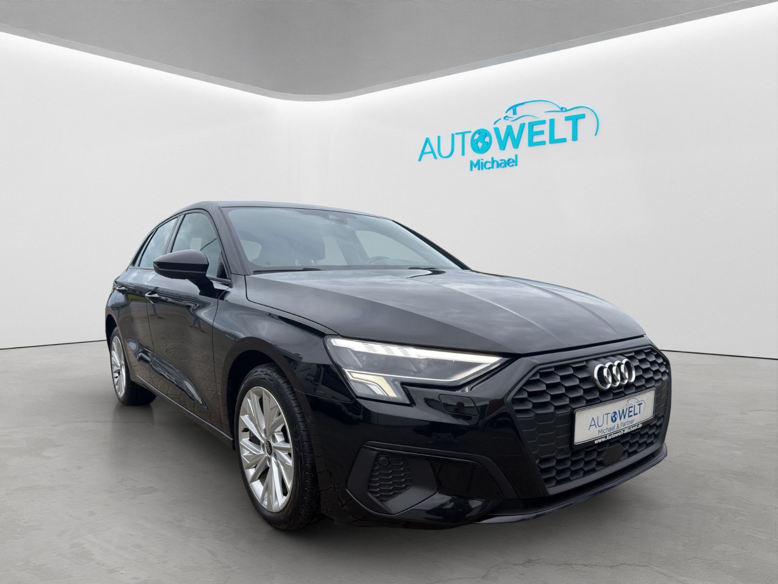 Audi A3 Sportback 40 TFSIe KLIMAAUT SITZH LED ACC APP imagem 3