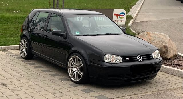 Volkswagen Golf 4 GTI JUBI 2.3 V5