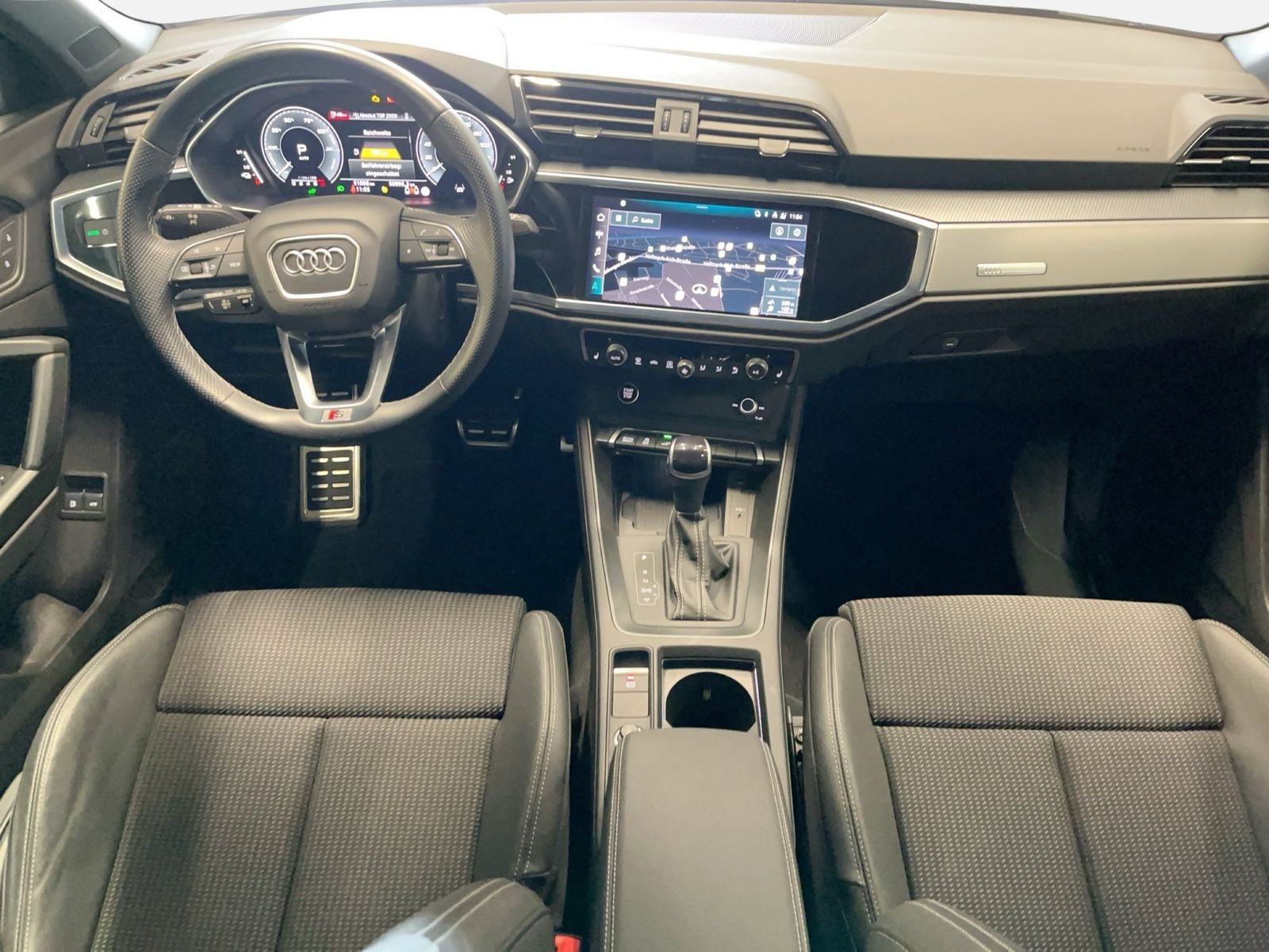Audi Q3 Sportback 45 TFSI e S tronic S line LED 19' foto 9