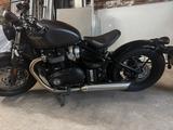 Triumph Bonneville Bobber - TRIUMPH BONNEVILLE
