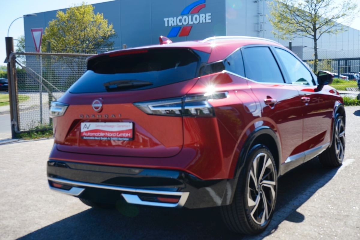Fahrzeugabbildung Nissan Qashqai Tekna+*Head up*Pano*Bose*2.49% Leasing