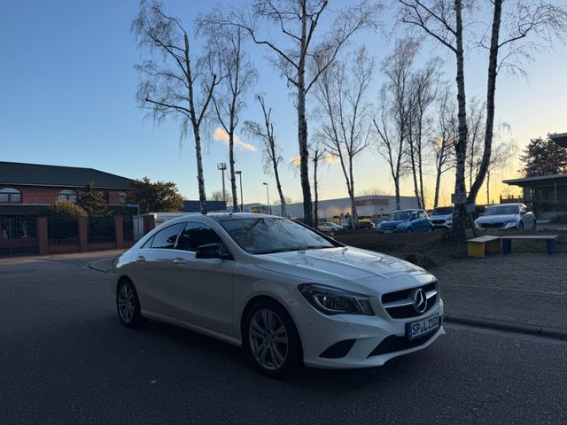 Mercedes-Benz CLA 220 CLA -Klasse CDI /TÜV NEU Garantie