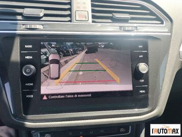 Volkswagen Tiguan - 11