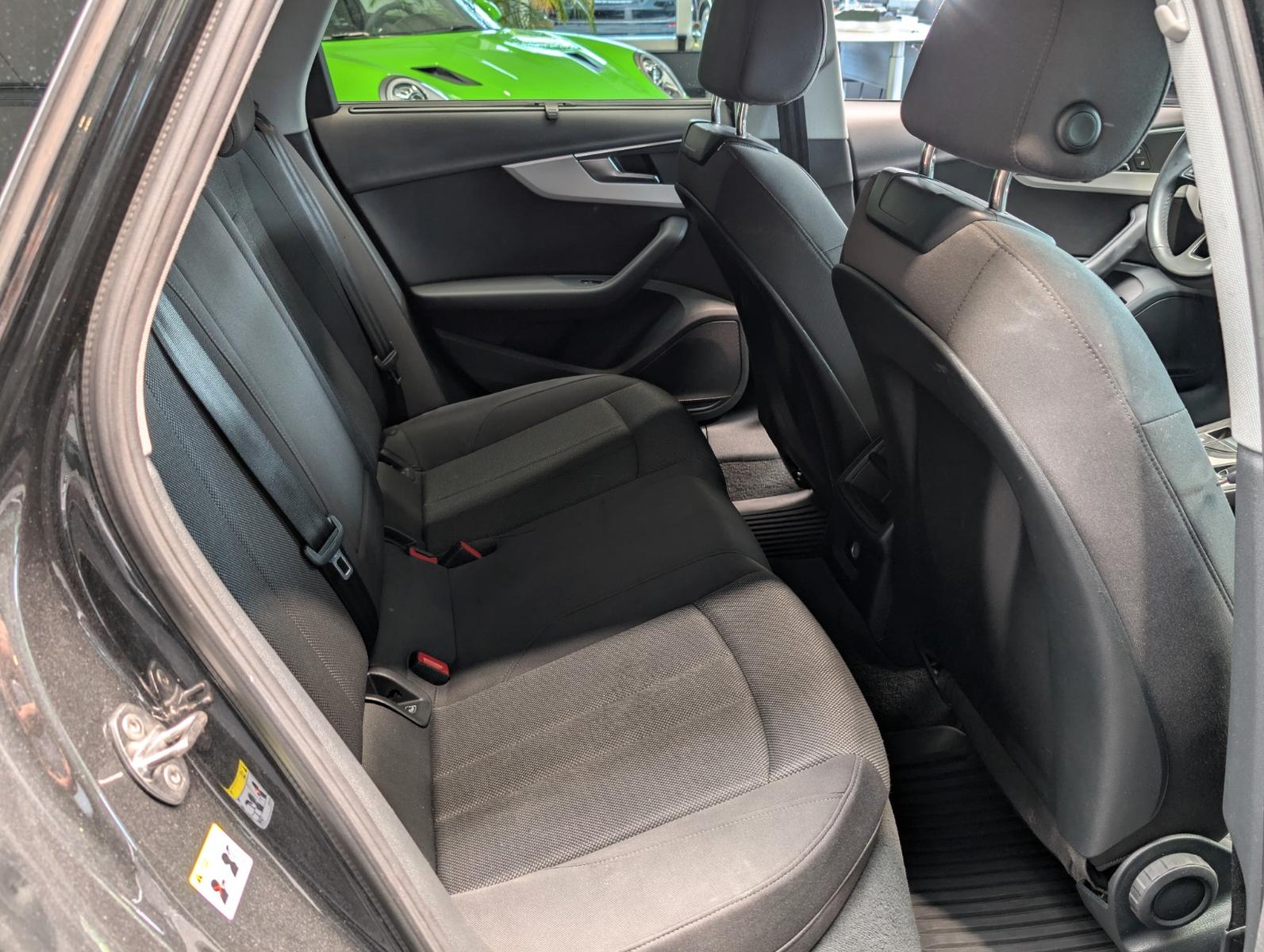 Audi A4 Avant 35 TFSI S tronic 1.Hand, миниатюра 12