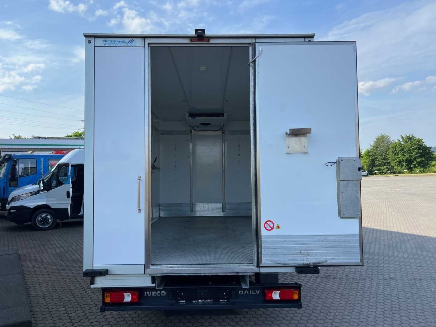 Fahrzeugabbildung Iveco 35S14 A8 CNG Koffer *3-Sitze*Klima*Automatik*