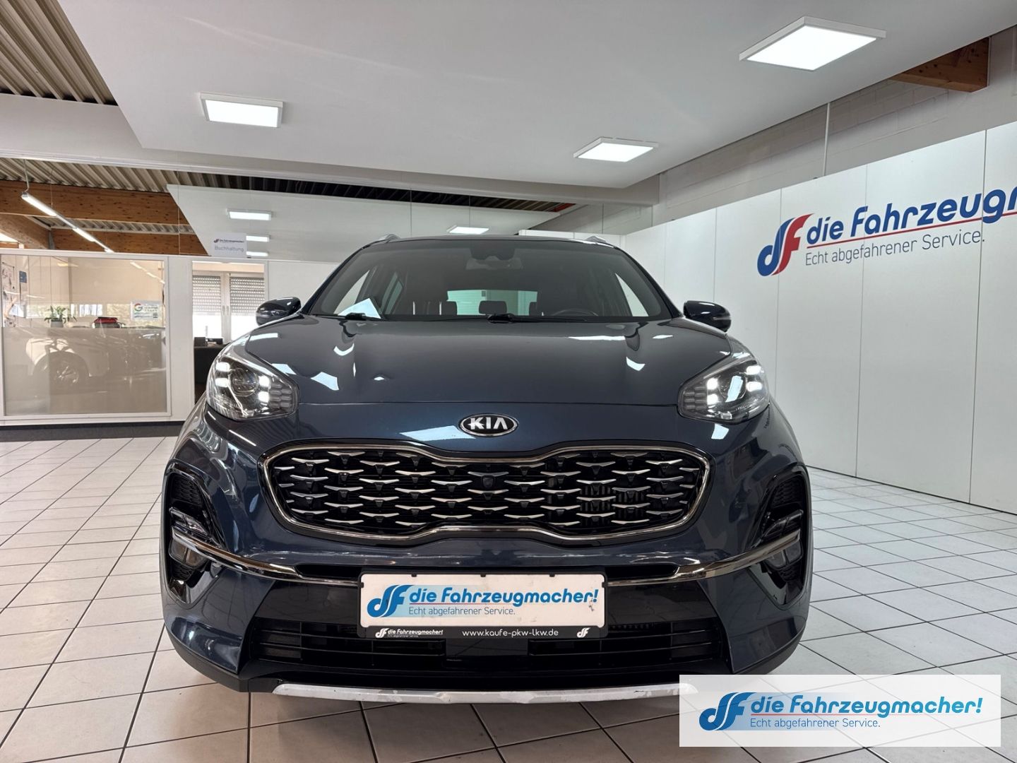Fahrzeugabbildung Kia Sportage GT Line 4WD 2.0 CRDi Mild Hybrid EU6d-T