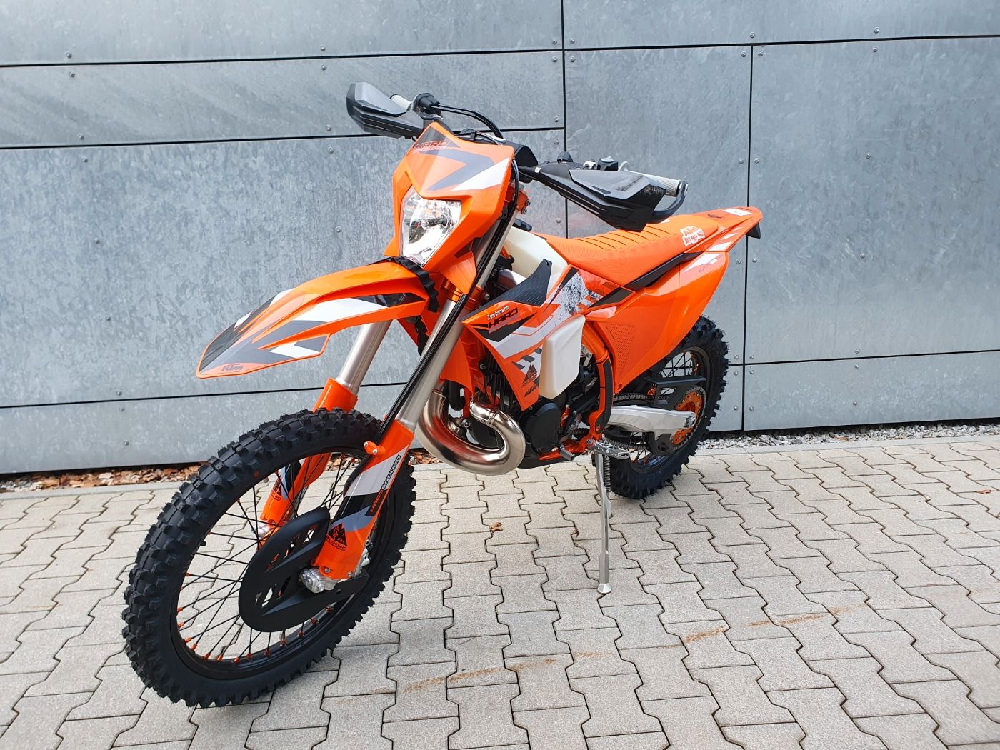 Fahrzeugabbildung KTM 300 EXC Hardenduro Modell 2024