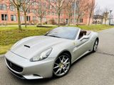 Ferrari California 4.3 V8 4-Sitzer/TOP/SERVICE NEU/BRAUN