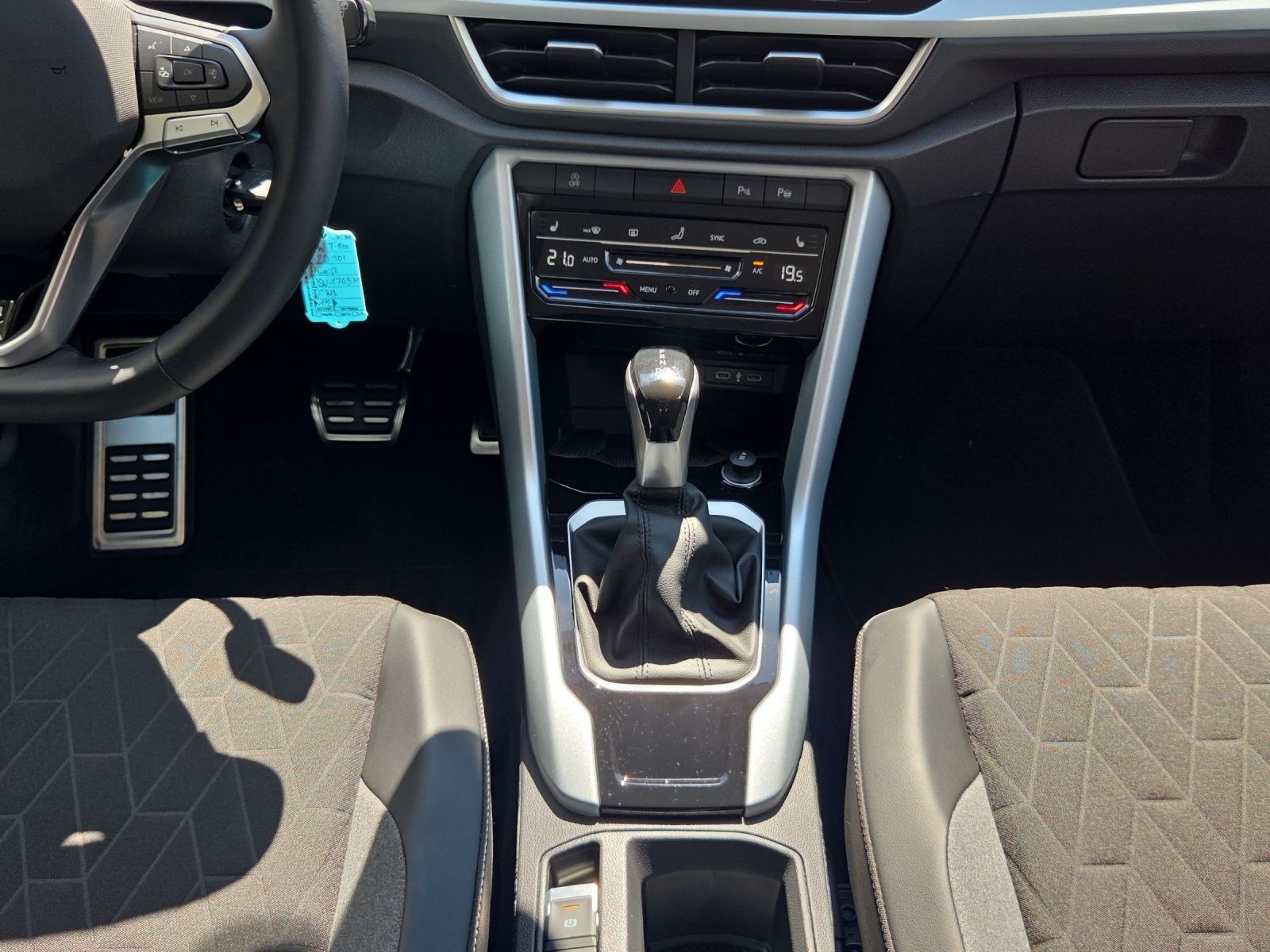 Volkswagen T-Roc - Bild 9