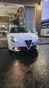 Alfa Romeo Giulietta 1.4 TB FACELIFT!! - Alfa Romeo in Mönchengladbach