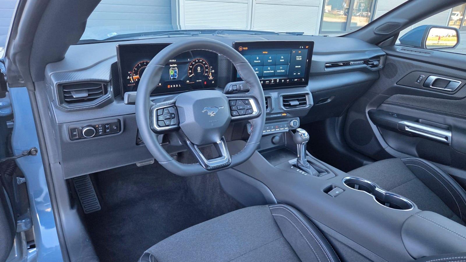 Ford Mustang EcoBoost 2026 | Vapor Blue I TOP