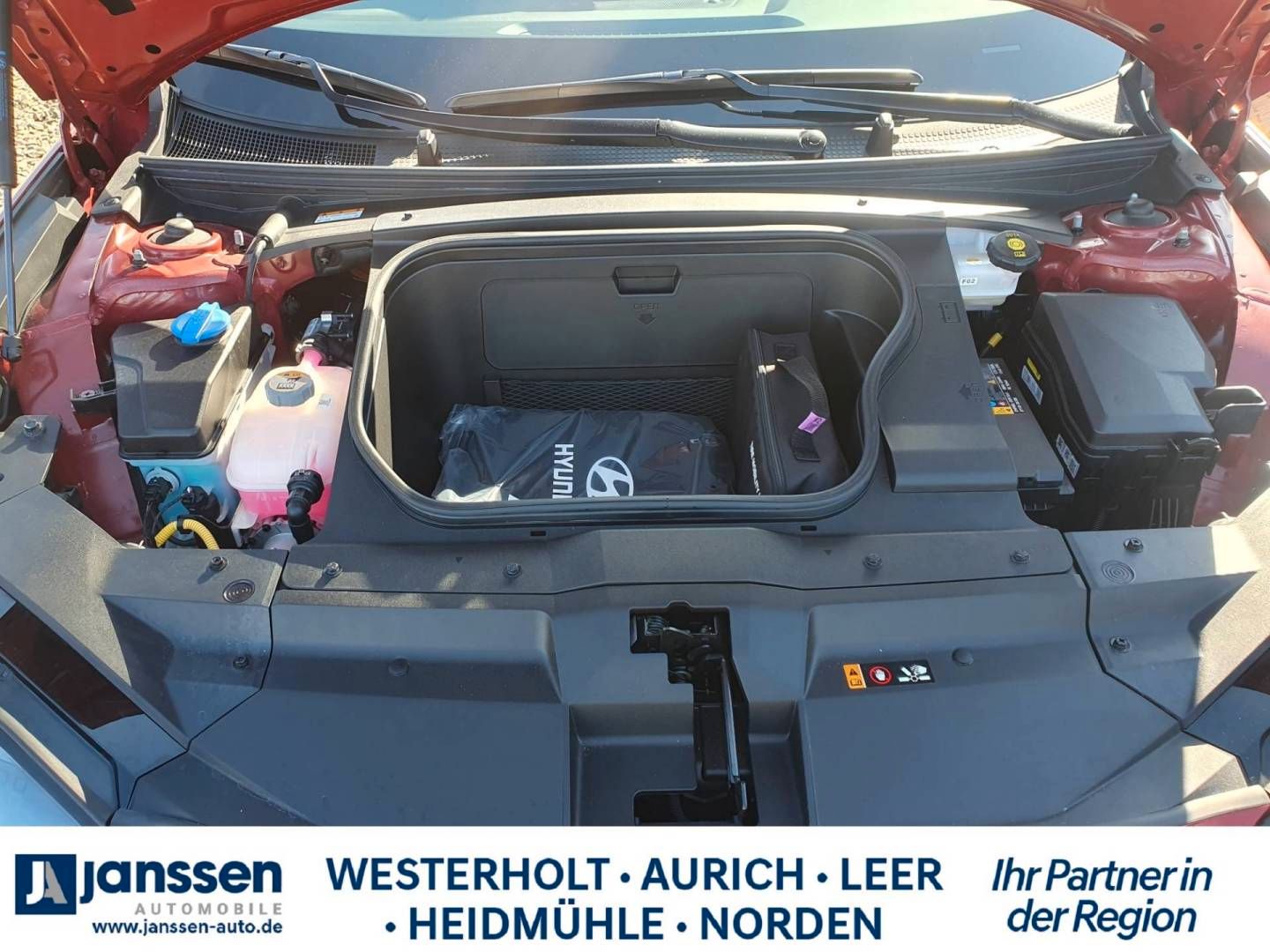 Fahrzeugabbildung Hyundai IONIQ 6 Heckantrieb 53kWh Batt. Basismodell
