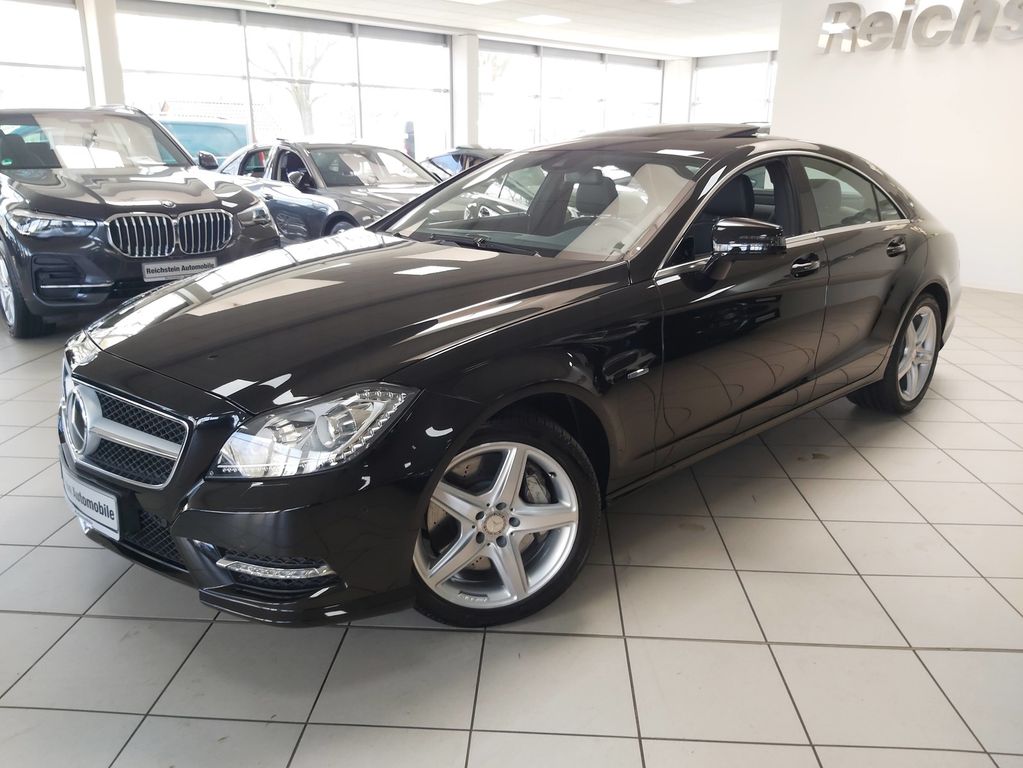 Mercedes-Benz CLS 500 Coupe AMG MEMORY TOTW LEDER AIRM DISTR