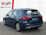 Mercedes-Benz B 180 Benziner + El. Panodach +Navi +Leder +Digi - gebrauchte Mercedes-Benz B 180 aus dem Jahr 2019