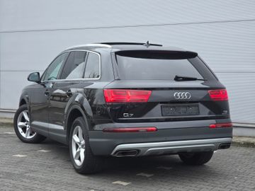Audi Q7 - 6
