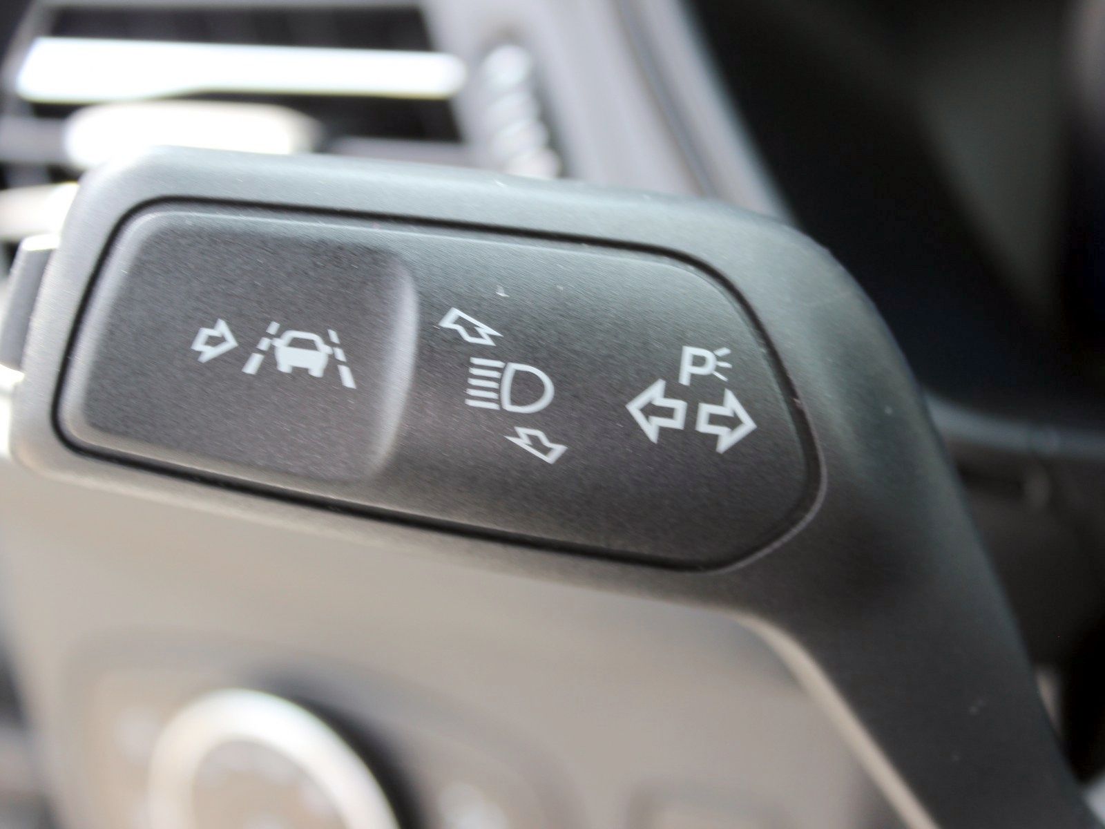 Fahrzeugabbildung Ford Focus ST-Line X 1,0 EcoBoost Mild Hybrid