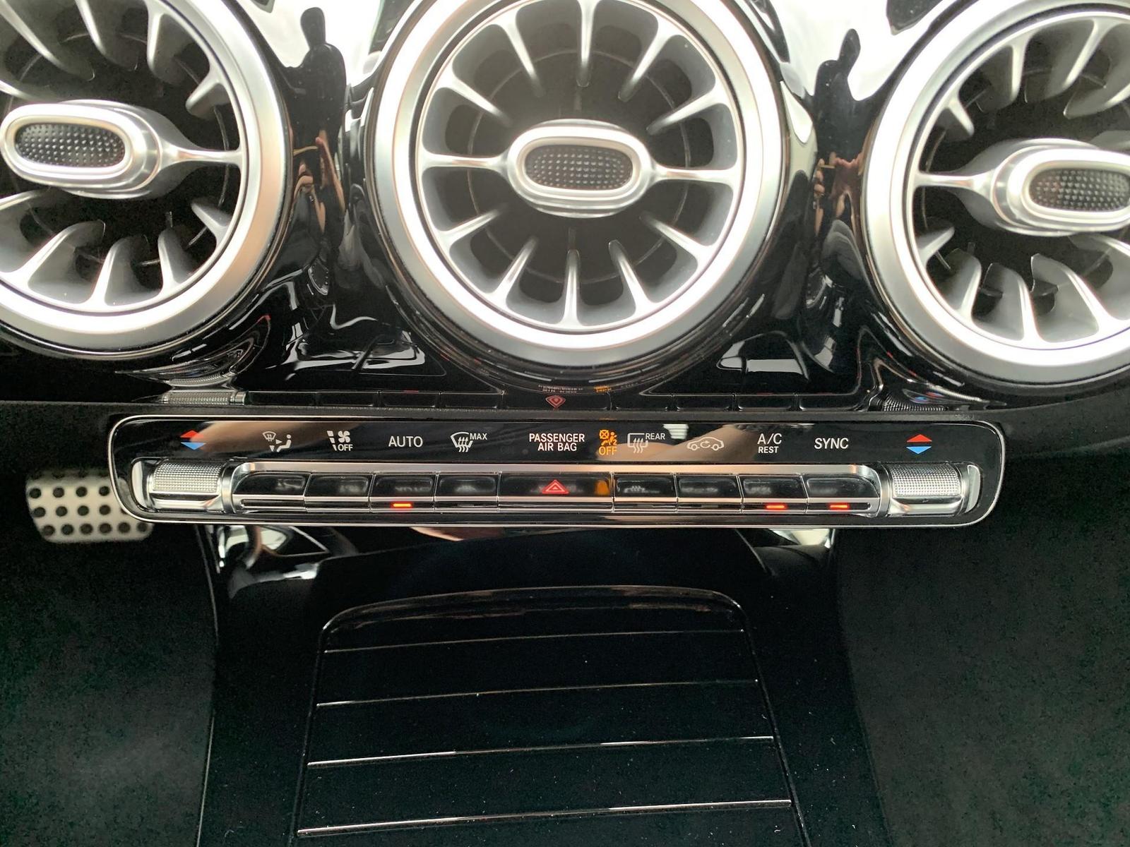 Mercedes-Benz A-Class A200 AMG-Line Ambiente+LED+Kamera+Sound, миниатюра 14