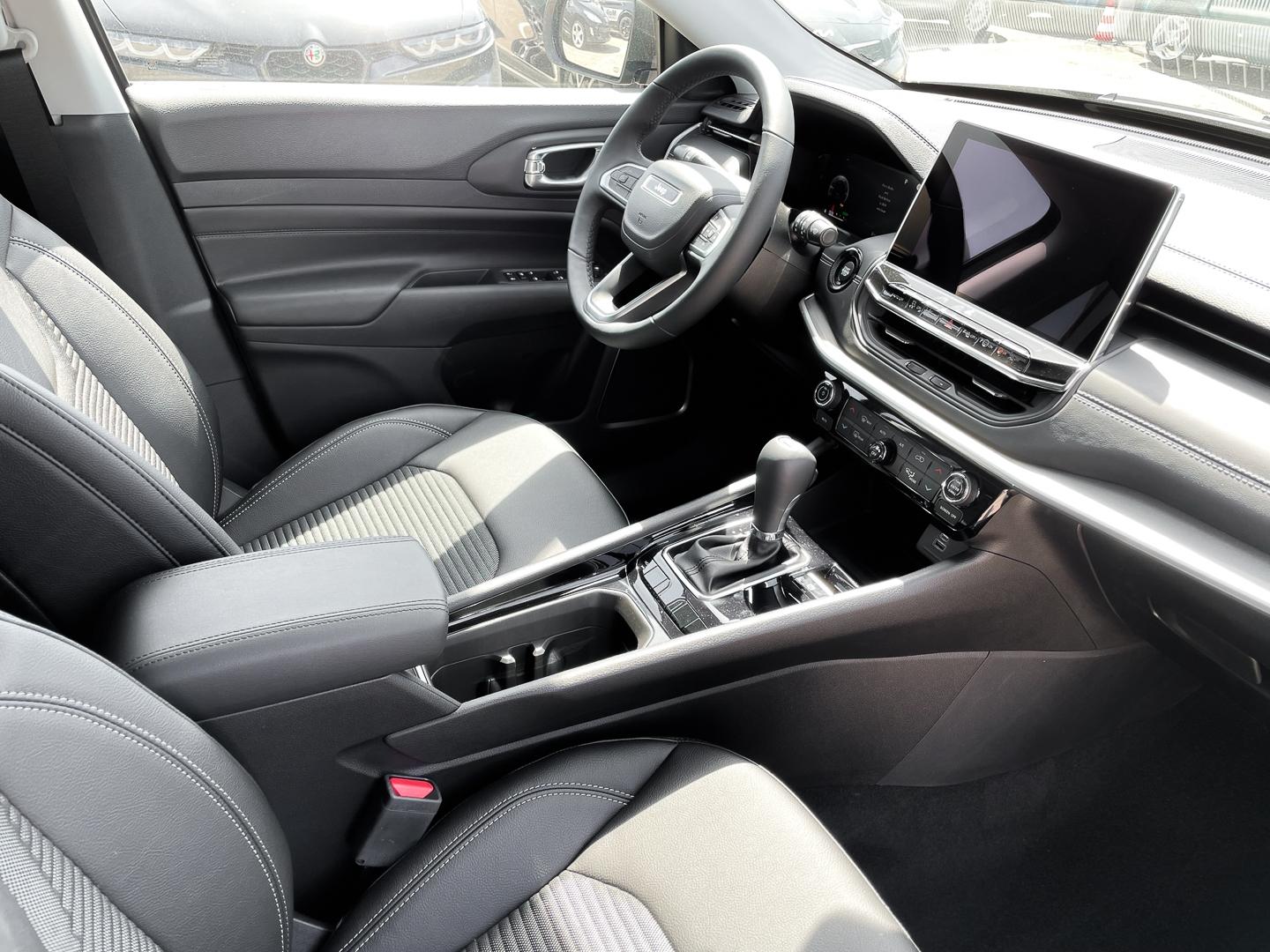 Jeep Compass E-HYBRID LIMITED Navi Digitales Cockpit 