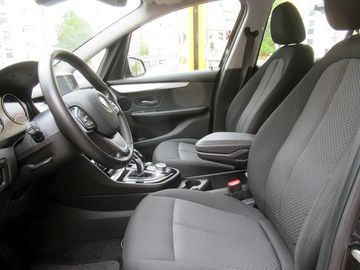 BMW 218 Gran Tourer - 4