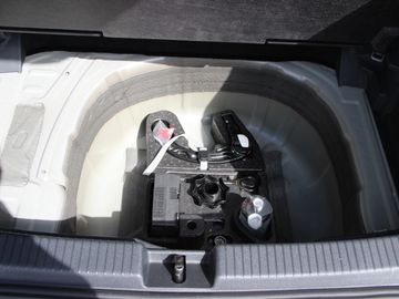 Volkswagen T-Cross DSG AHK Life Tiptronic KLIMA LED NAVI AL