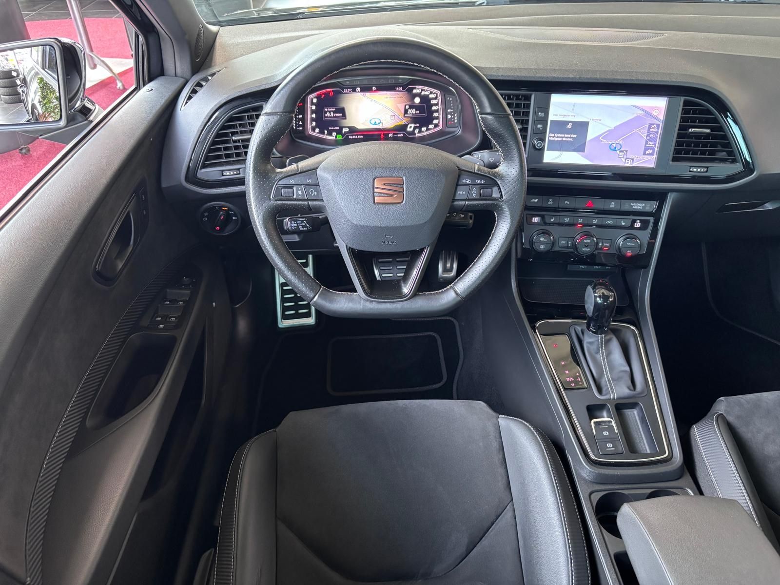 Fahrzeugabbildung SEAT Leon ST Cupra 300 Allrad KLIMA LED NAVI ALU