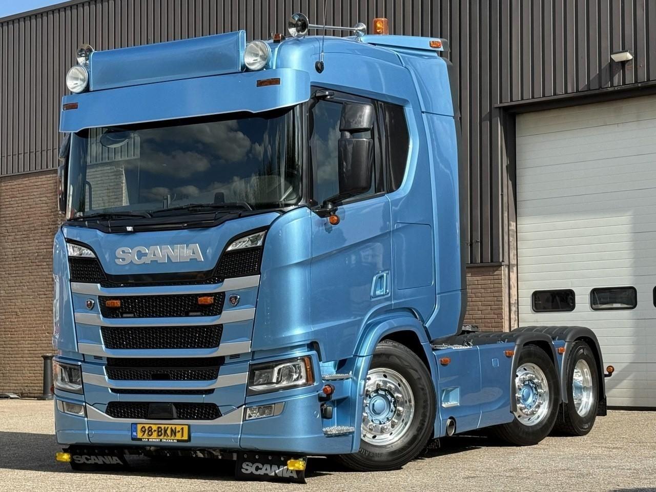 Scania R450 / Retarder / Full air / Special interior /