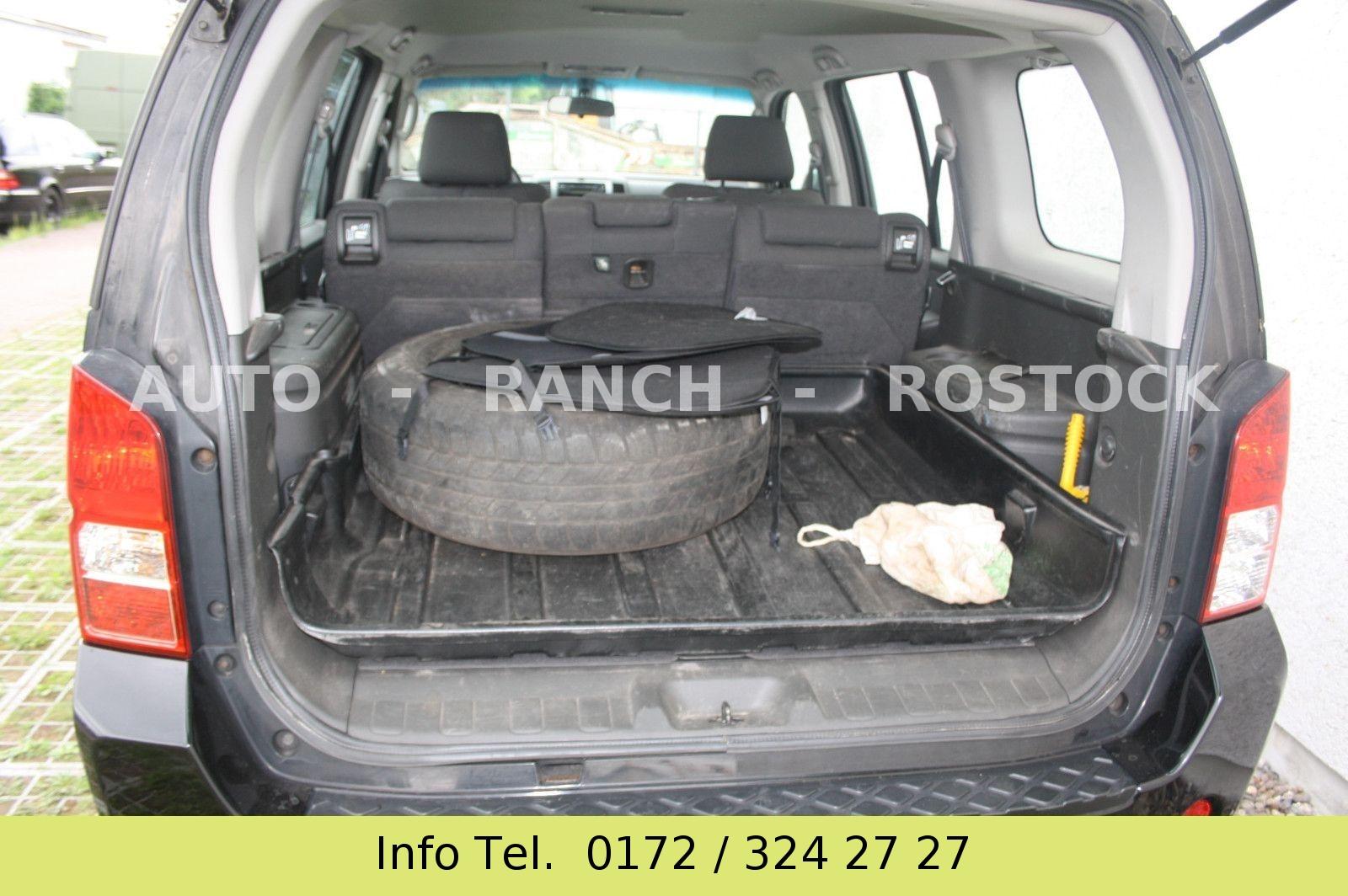 Nissan Pathfinder 2005 — photo 11