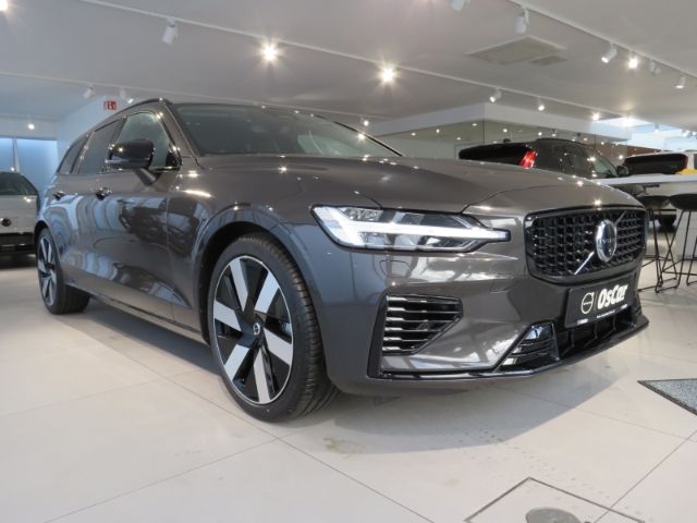 Volvo V60 T8 Recharge Plus Dark AHK 19Zoll Business-P.